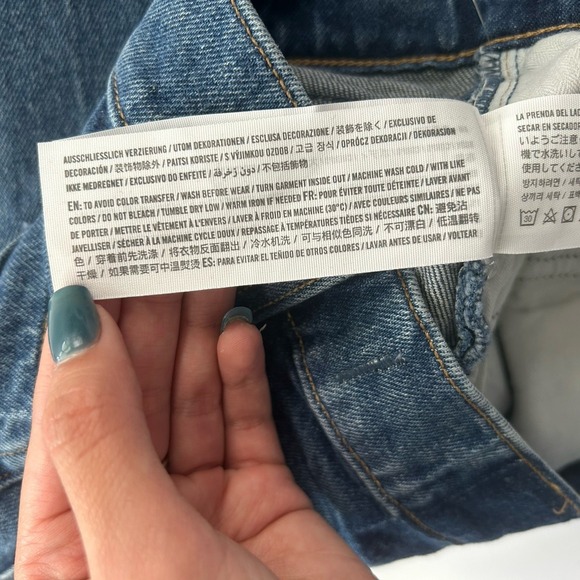 NWT Abercrombie & Fitch High Rise Mom Denim Blue Jeans Sz 27 / 4 Distressed - Picture 10 of 14